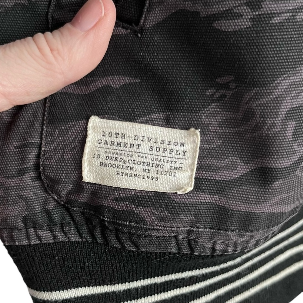 10.Deep Varsity Jacket Medium Camo Black Streetwear Rare - Picture 6 of 15